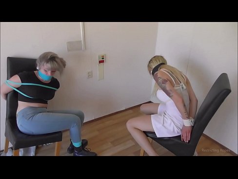 ❤️ Addicted / ceangailte agus gobáilte / cailin i bponc ❤️ Porn álainn ag ga.hentaisun.ru ﹏