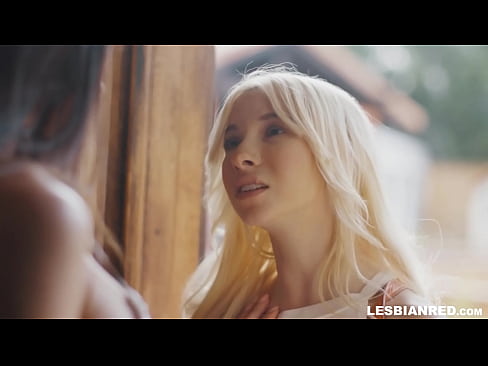 ❤️ Tagann an cailín abhaile cúpla mí ina dhiaidh sin agus itheann sí pussy a leasmham ❤️ Porn álainn ag ga.hentaisun.ru ﹏